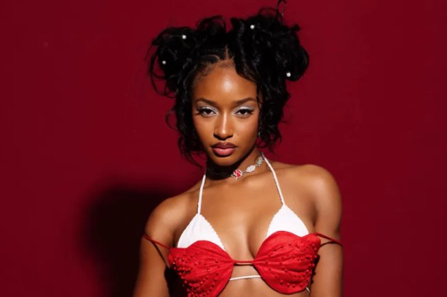 Ayra Starr & Wizkid Reunite on “Gimme Dat” — A Tropical Banger with a Throwback Twist