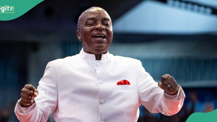How Bishop Oyedepo bought 23 cars and gave them all out at once